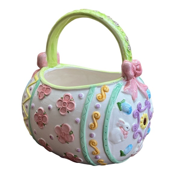 Other - Vintage Ceramic Easter Basket Decor